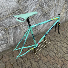 Load image into Gallery viewer, Bianchi Chromo Lite Reparto Corse
