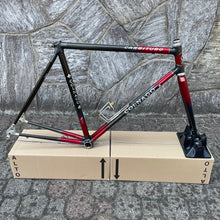 Load image into Gallery viewer, Colnago Carbitubo
