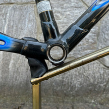 Load image into Gallery viewer, Colnago C40 HP Mapei Squadra Corse
