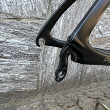 Load image into Gallery viewer, Pinarello Dogma F100 Limited Edition
