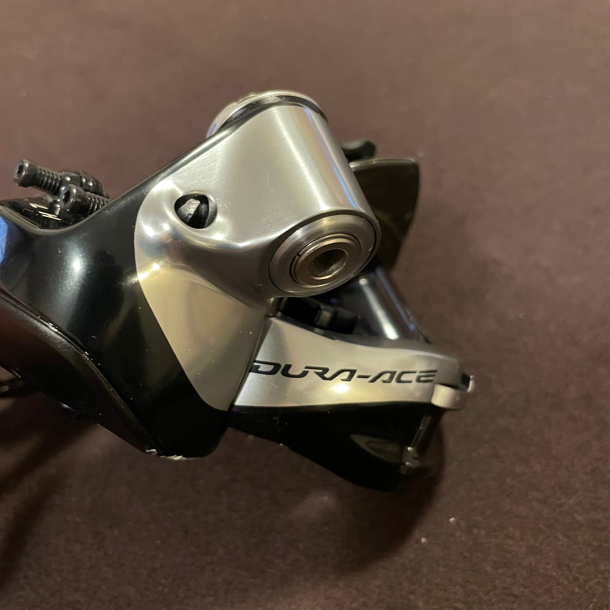 Shimano Dura Ace 9070/R785 Disc – Bike Square | Premium Cycling Components