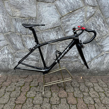 Load image into Gallery viewer, Trek Emonda SLR
