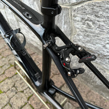 Load image into Gallery viewer, Trek Emonda SLR
