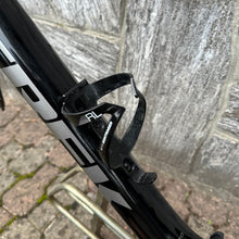 Load image into Gallery viewer, Trek Emonda SLR
