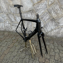 Carica l&#39;immagine nel visualizzatore di Gallery, Trek Madone 5.9 H2
