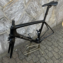 Carica l&#39;immagine nel visualizzatore di Gallery, Trek Madone 5.9 H2
